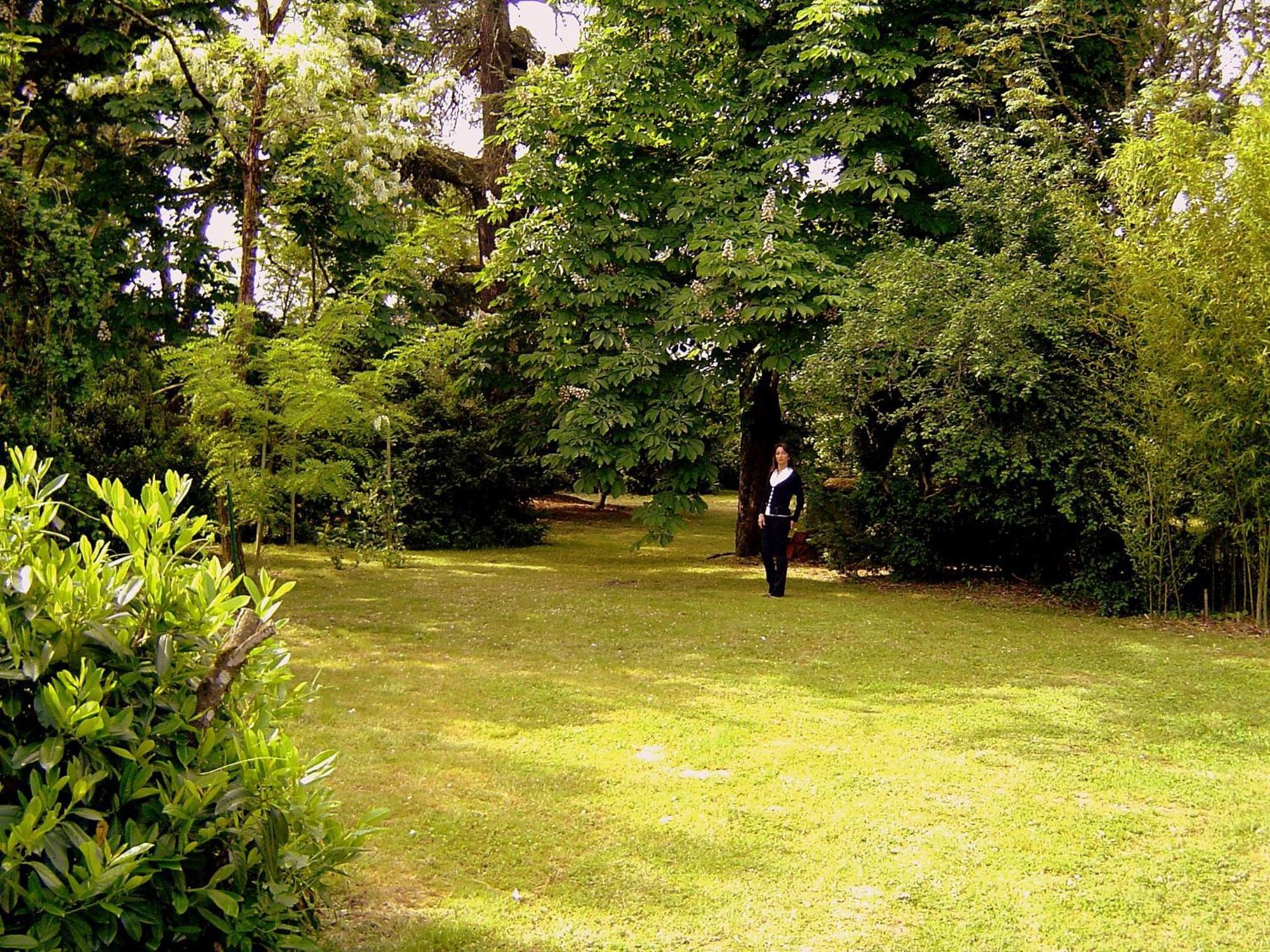 ラヴォール Le Moulin Du Carla Bed & Breakfast エクステリア 写真