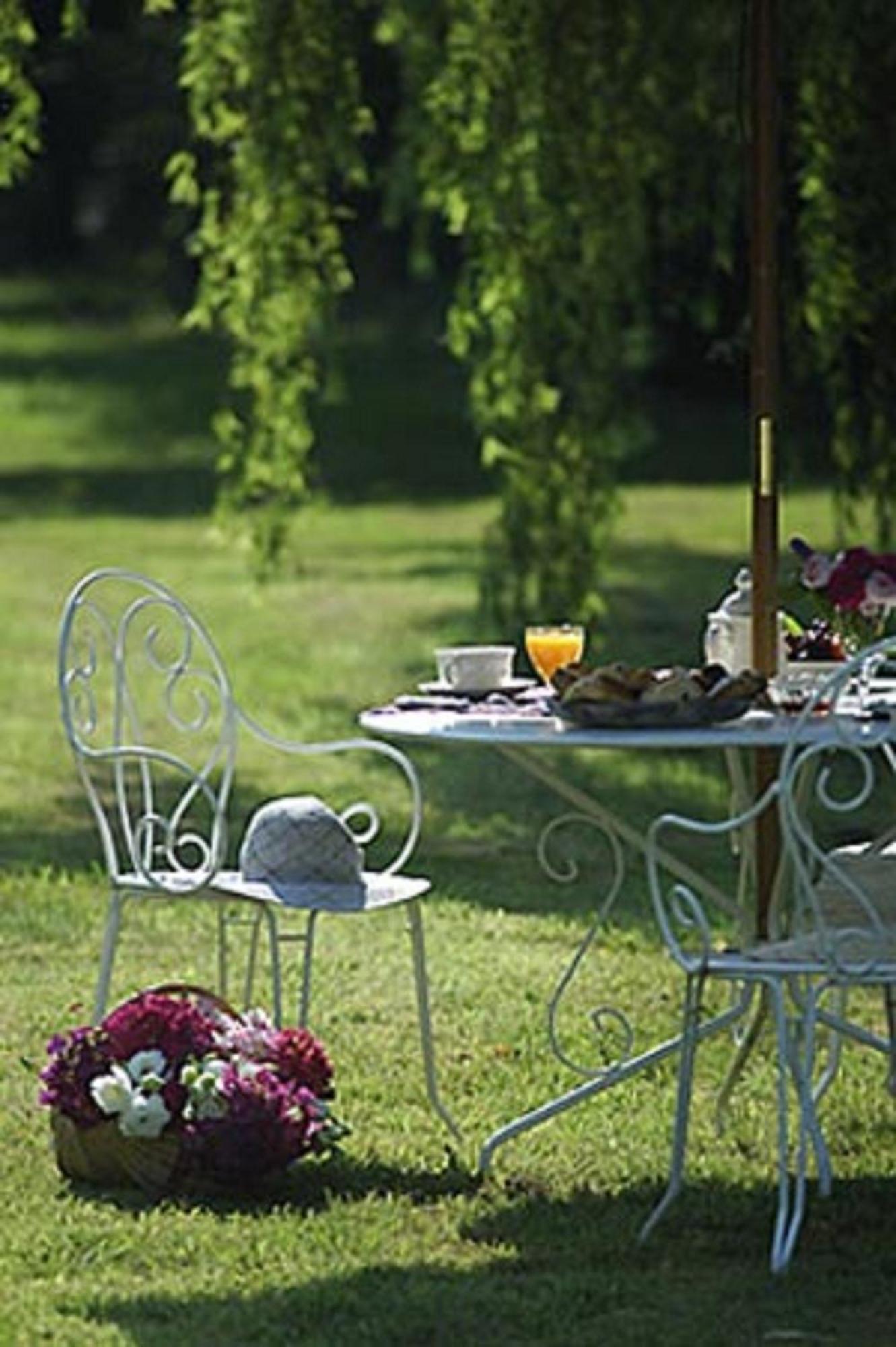 ラヴォール Le Moulin Du Carla Bed & Breakfast エクステリア 写真